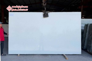 Đá Quartz Nhân Tạo (Aurora Snow)