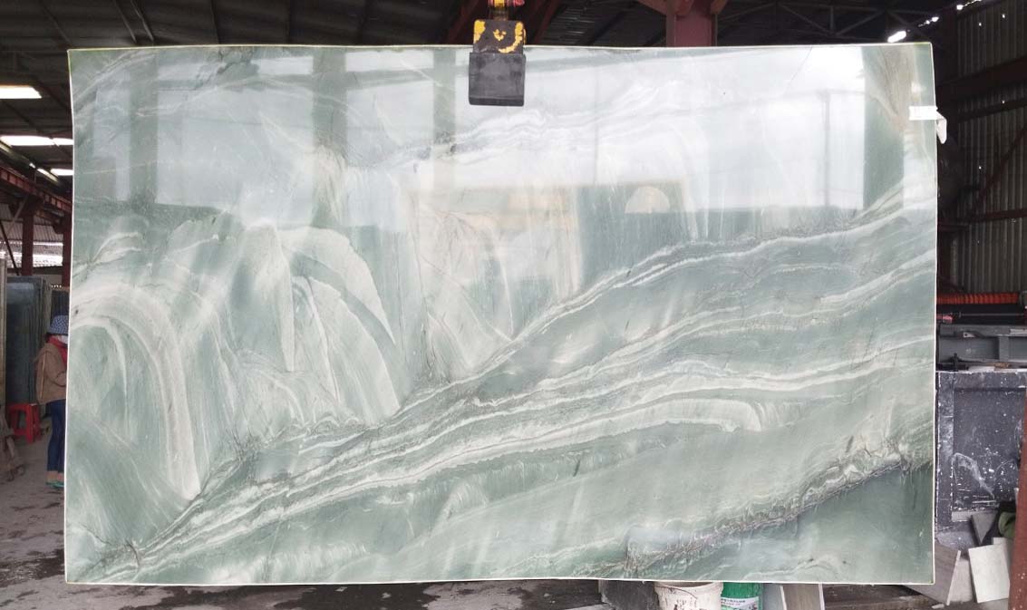 Vivid green quartzite